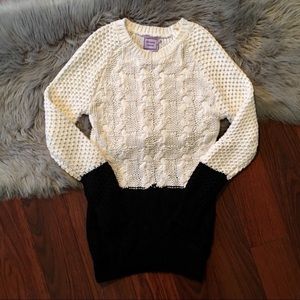 Michelle Nicole Sweater Soft Cable Knit